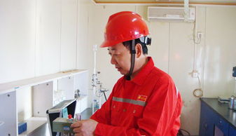 記克拉瑪依鉆井泥漿技術(shù)服務(wù)公司優(yōu)秀黨員熊雄 技術(shù)開(kāi)發(fā)的先鋒